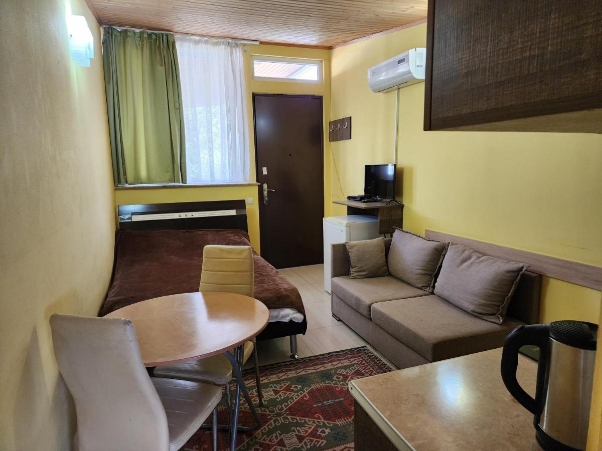 Apart-Hotel Gala In The Center Of Tiflis Exterior foto